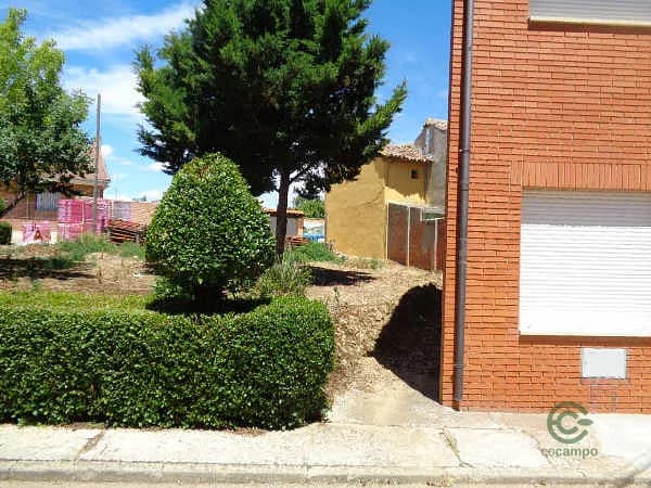 Casa de 0,0139 ha en venta en Boadilla de rioseco, Palencia