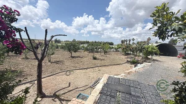 Finca rústica de 2,4092 ha en venta en San juan del puerto, Huelva