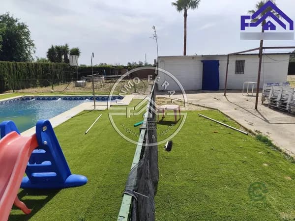 Finca rústica de 0,25 ha en venta en Ecija, Sevilla