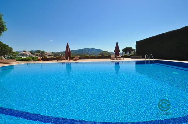 Casa de 0,24 ha en venta en Girona