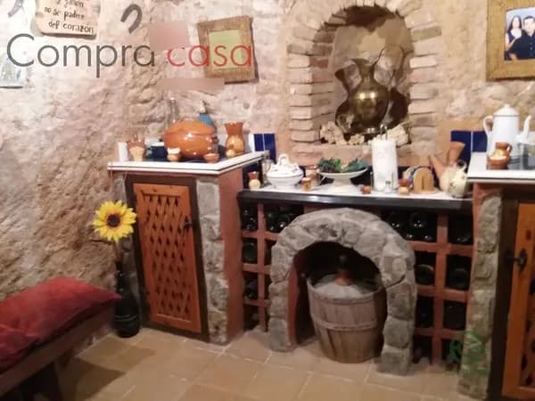 Casa de 0,0211 ha en venta en Carbonero el mayor, Segovia