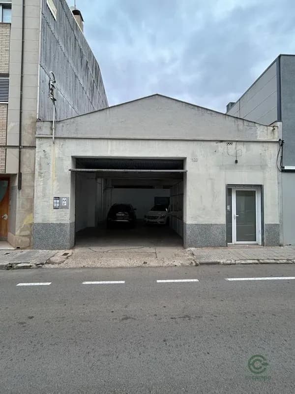 Spot image