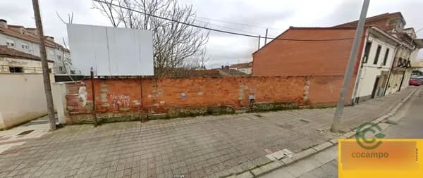 Terreno urbano de 0,0503 ha en venta en Venta de baños, Palencia