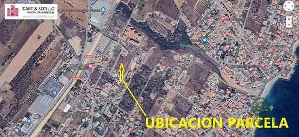 Terreno urbano de 0,061 ha en venta en Vinaros, Castellon