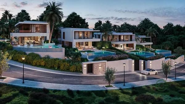 Casa de 0,0522 ha en venta en Benalmádena, Malaga