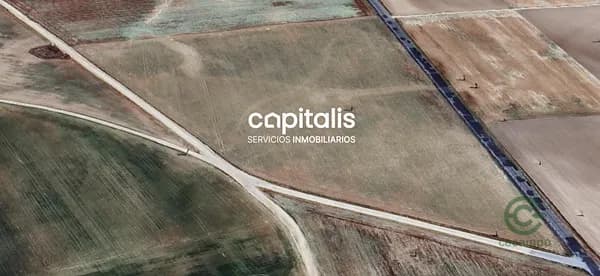 Finca rústica de 4,65 ha en venta en Ávila