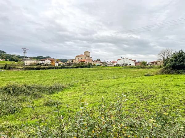 Terreno urbano de 0,6087 ha en venta en Voto, Cantabria