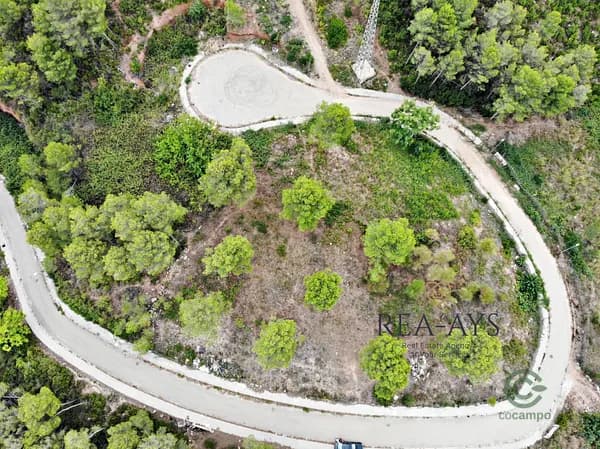 Terreno urbano de 0,0894 ha en venta en Vallirana, Barcelona