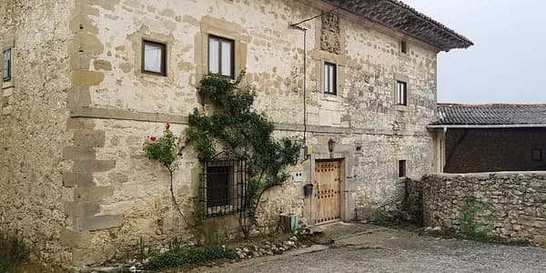 Casa de 0,0865 ha en venta en Condado de trevino, Burgos