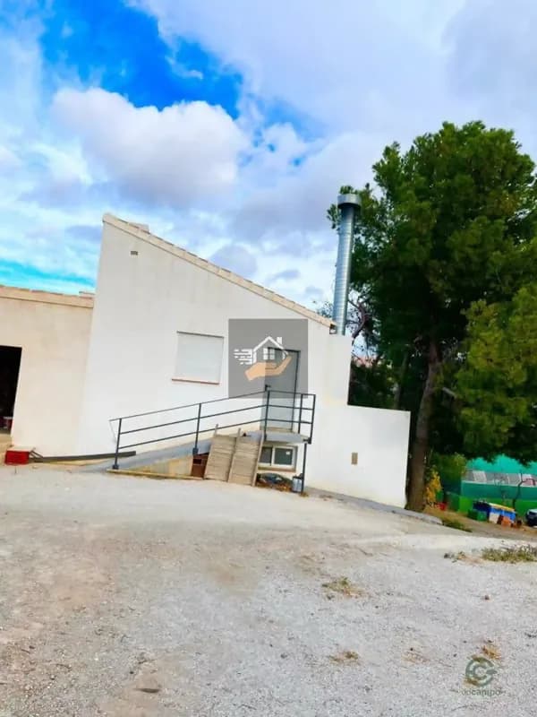 Finca agrícola de 13 ha en venta en Velez-rubio, Almeria