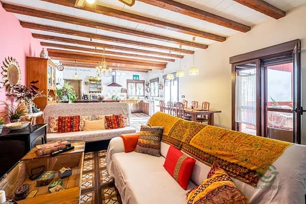 Casa de 0,0289 ha en venta en Pinoso, Alicante