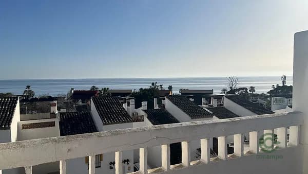 Casa de 0,0175 ha en venta en Marbella, Malaga