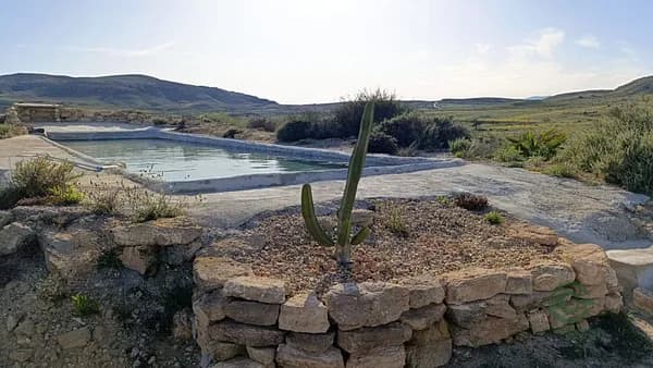 Finca rústica de 16,4519 ha en venta en Aguamarga, Almeria