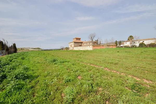 Casa de 0,1822 ha en venta en Illora, Granada