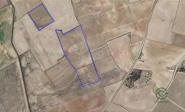 Finca agrícola de 10,8 ha en venta en Valladolid