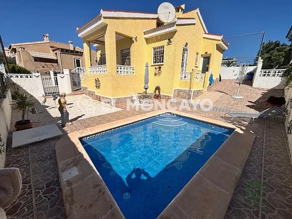 Casa de 0,0069 ha en venta en Rojales, Alicante