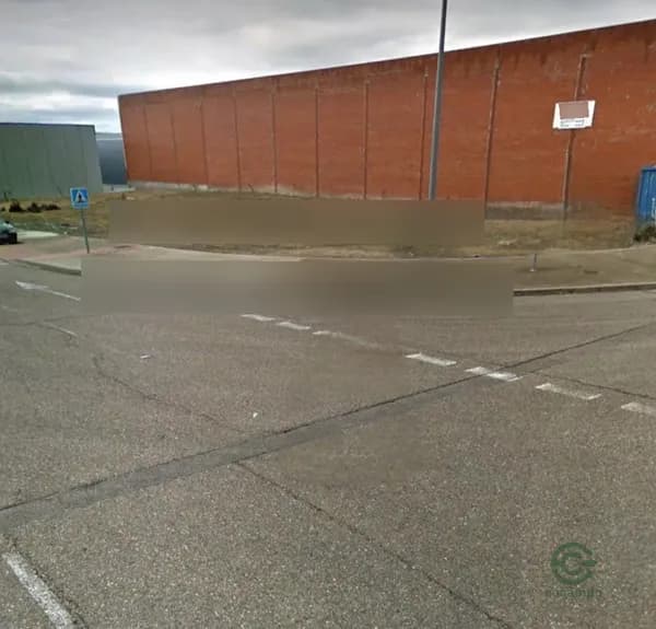 Terreno urbano de 0,1904 ha en venta en Palencia, Palencia