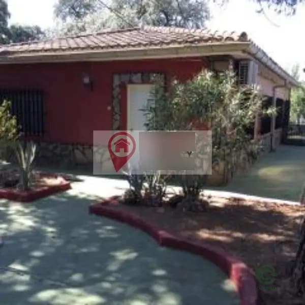 Finca de recreo de 0,6 ha en venta en Córdoba, Córdoba