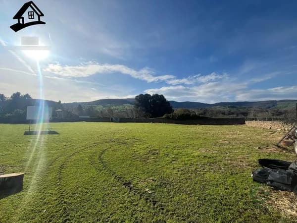Terreno urbano de 0,3119 ha en venta en Santiurde de toranzo, Cantabria