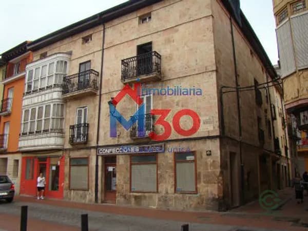 Casa de 0,064 ha en venta en Miranda de ebro, Burgos