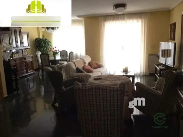 Casa de 0,0225 ha en venta en Albacete, Albacete