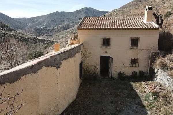 Finca rústica de 0,09 ha en venta en Oria, Almeria