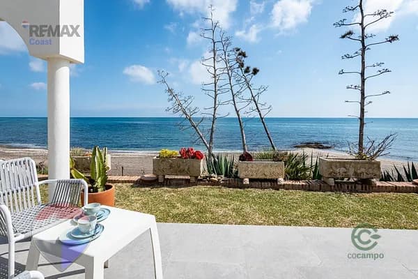 Casa de 0,0239 ha en venta en Mijas, Malaga