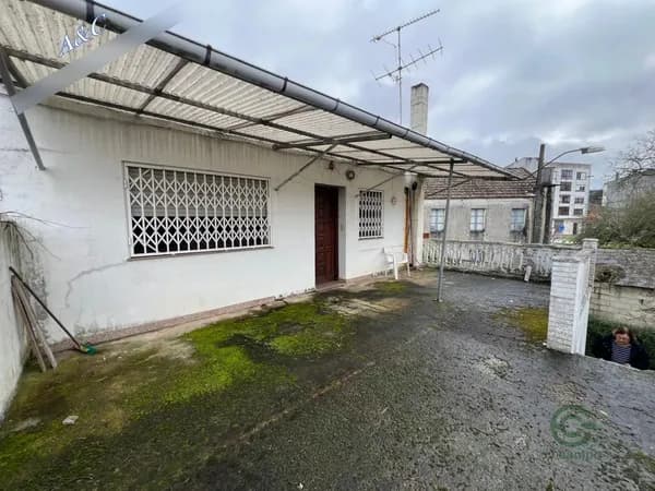 Casa de 0,16 ha en venta en Lancara, Lugo