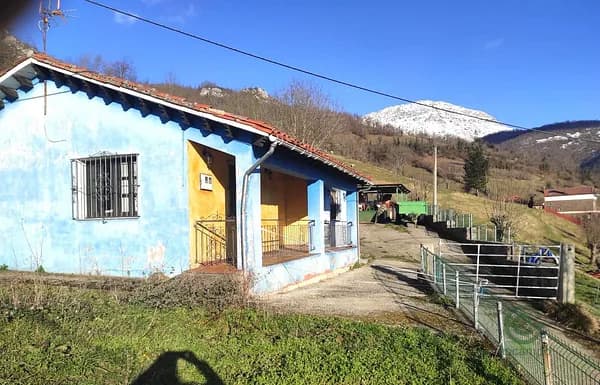Finca rústica de 0,177 ha en venta en Quirós, Asturias