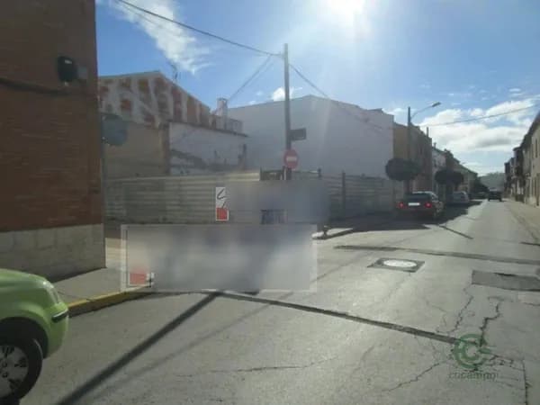 Terreno urbano de 0,024 ha en venta en Valdepeñas, Ciudad real