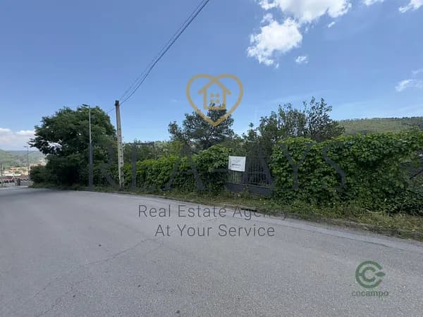 Terreno urbano de 0,04 ha en venta en Vallirana, Barcelona