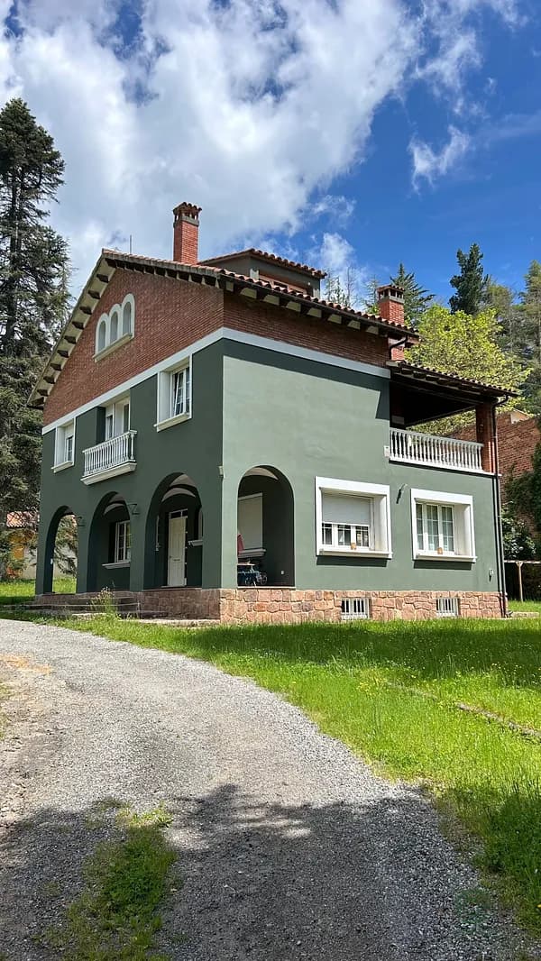 Finca de recreo de 0,42 ha en venta en Girona