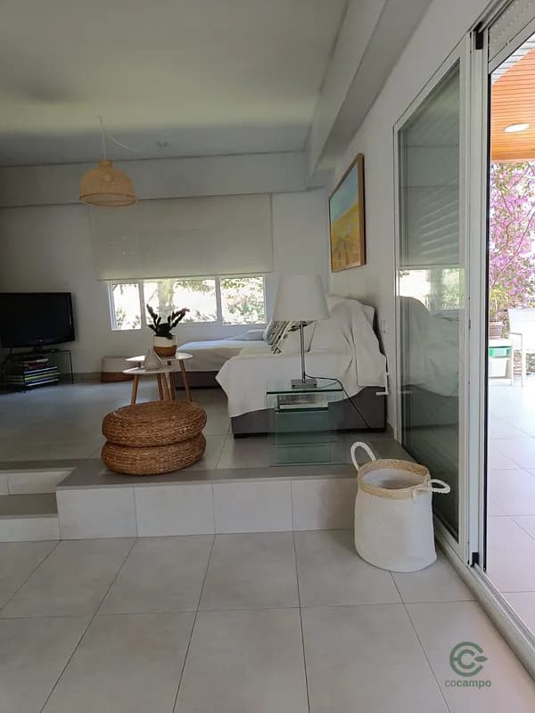 Casa de 0,0513 ha en venta en Torrent, Valencia