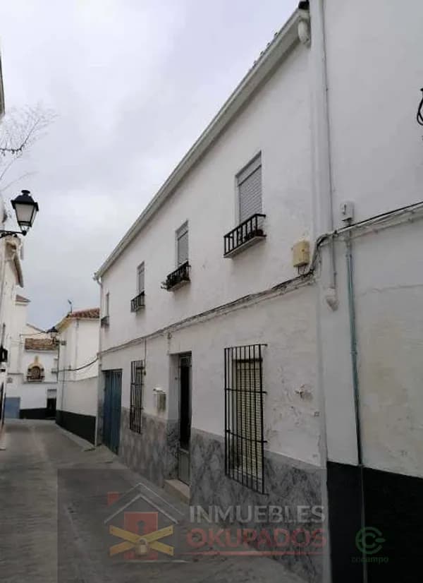 Casa de 0,0225 ha en venta en Alcalá la real, Jaén