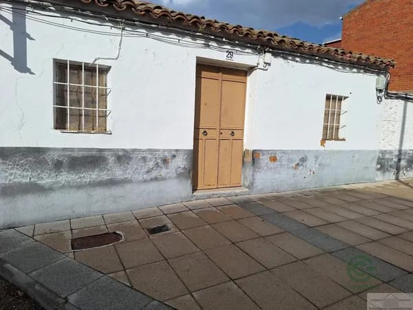 Casa de 0,0268 ha en venta en Santa olalla, Toledo