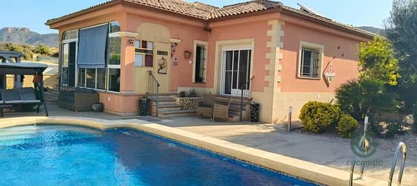 Casa de 0,0542 ha en venta en La romana, Alicante