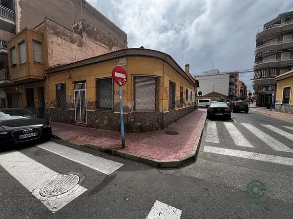 Spot image