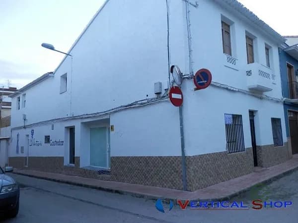 Spot image