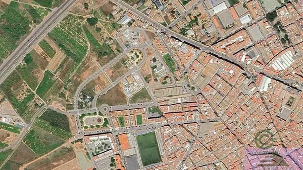 Terreno urbano de 0,08 ha en venta en Burriana, Castellón