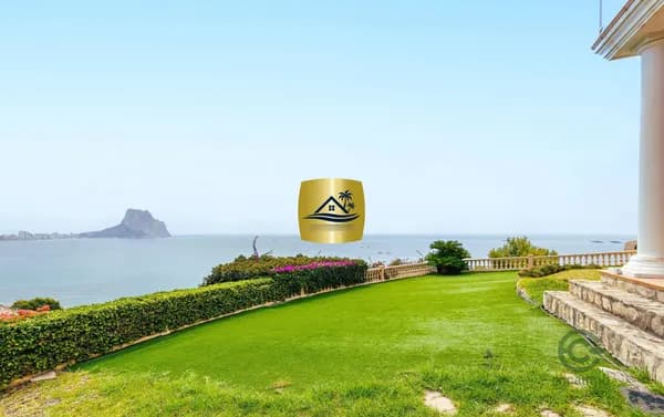 Casa de 0,2247 ha en venta en Calpe, Alicante