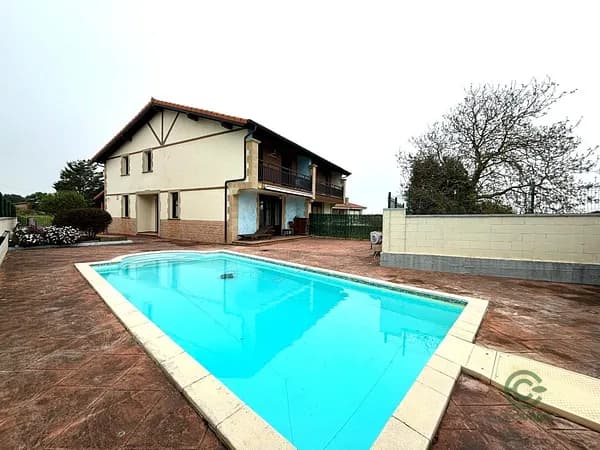 Casa de 0,04 ha en venta en Ajo (bareyo), Cantabria