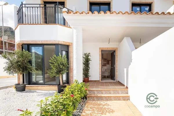 Casa de 0,0099 ha en venta en Cox, Alicante