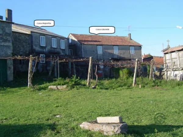 Finca rústica de 0,04 ha en venta en Teo, La coruna