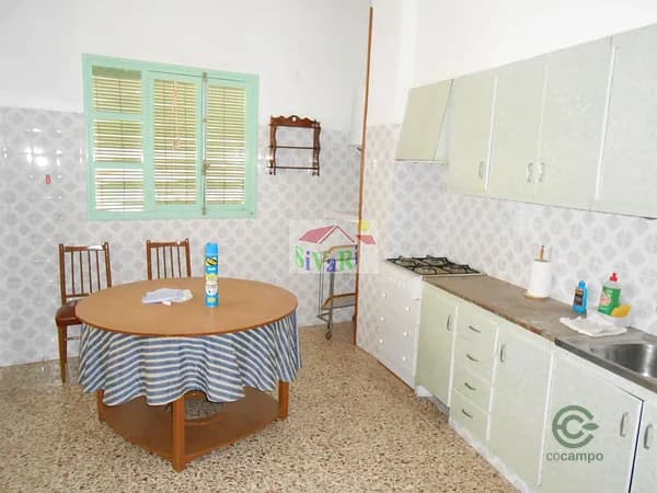 Casa de 0,0258 ha en venta en Abarán, Murcia