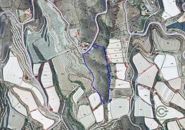 Finca agrícola de 1,0714 ha en venta en Motril, Granada