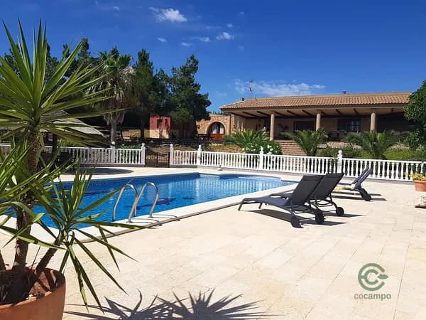 Finca de recreo de 0,513 ha en venta en Murcia, Murcia