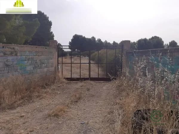 Finca de recreo de 2 ha en venta en Albacete, Albacete