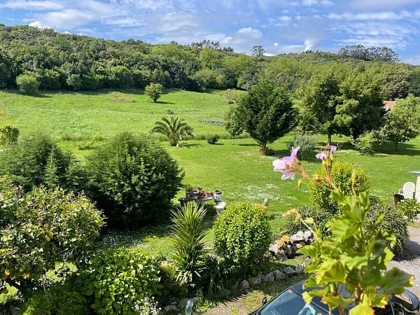 Finca rústica de 0,716 ha en venta en Arnuero, Cantabria