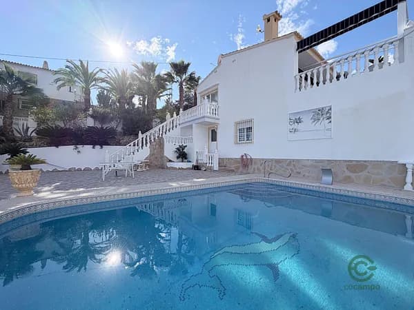 Casa de 0,068 ha en venta en La nucía, Alicante
