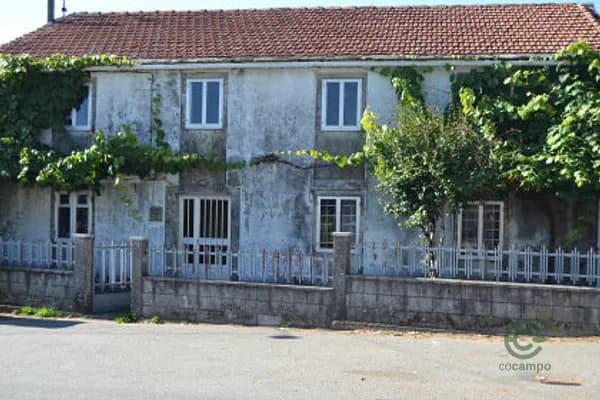 Finca agrícola de 0,25 ha en venta en Forcarei, Pontevedra